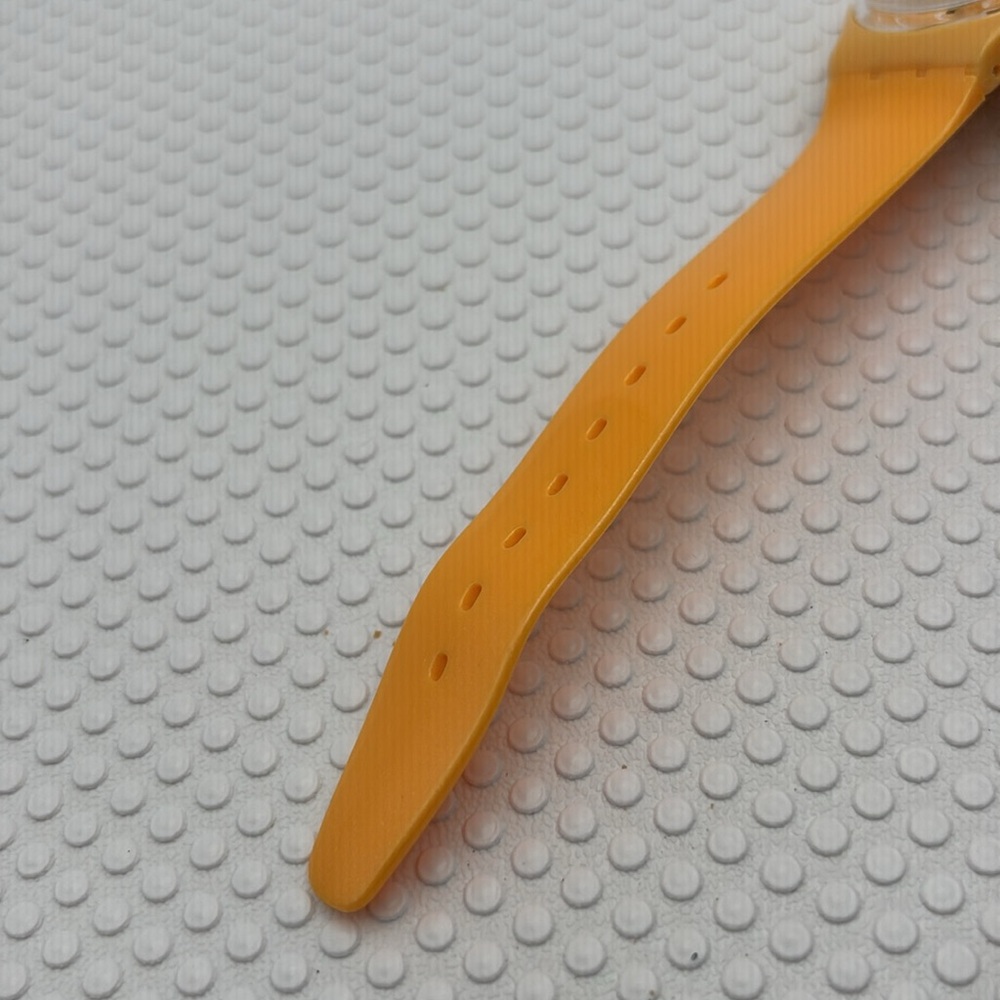 Swatch Watch - GJ132 - FLAKY YELLOW - Picture 5 of 10